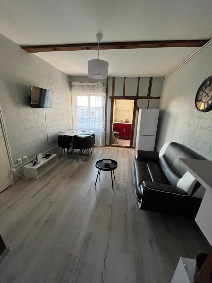 Appartamento Saint Martin Troyes Esterno foto